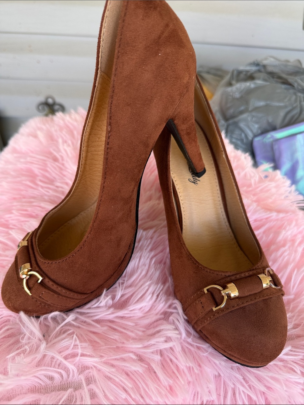 NWT in boxes Women's Mika Lady faux Suede Brown High Heels sizes 8